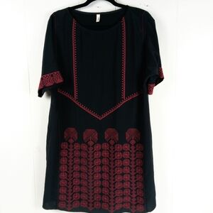 Black Dress with Red Geometric Patterns M